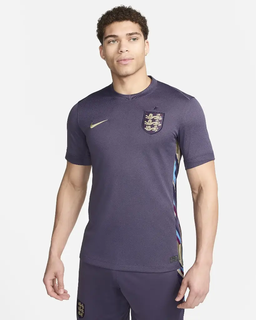 Engeland herenelftal 2024-25 Stadium Uit