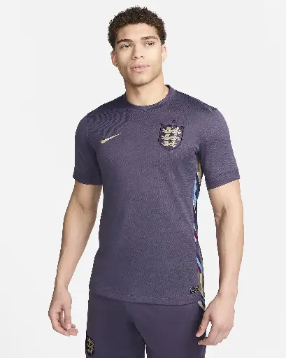 [SPF0003] Engeland herenelftal 2024-25 Stadium Uit